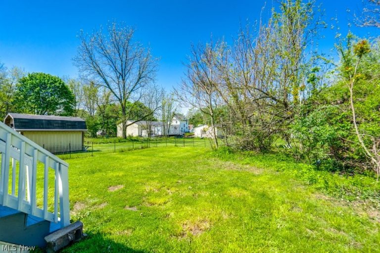 1289 13th Street, Massillon, OH - Photo 4
