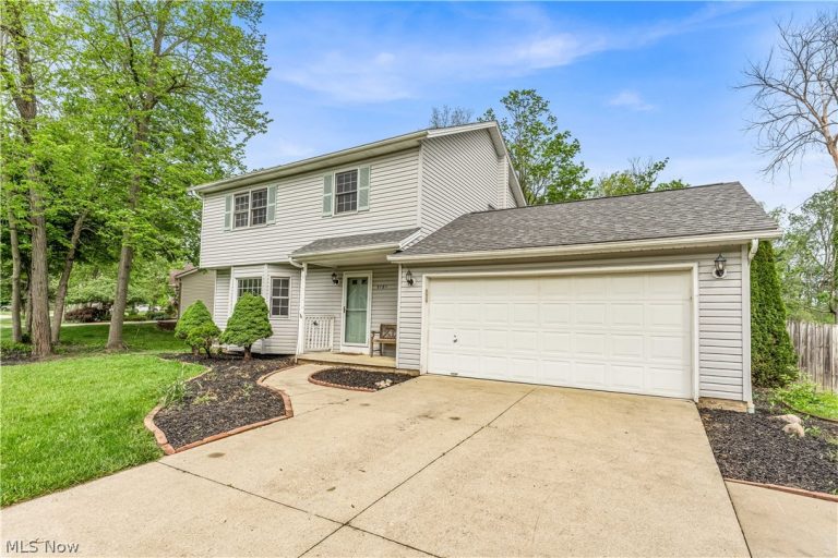 5181 Hanover Drive, Medina, OH - Photo 2