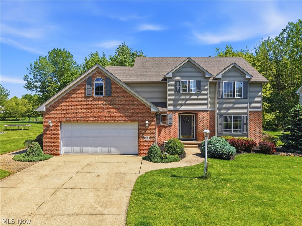 1295 Shady Lakes Drive, Kent, OH