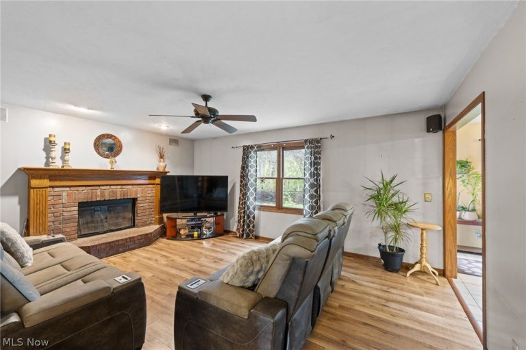 1336 Yale Place, Painesville Twp, OH - Photo 4