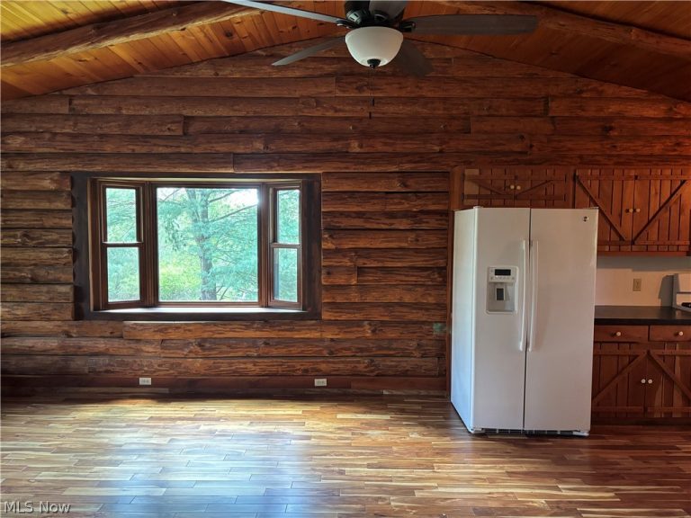 3242 Schneiders Crossing Road #D, Dover, OH - Photo 4