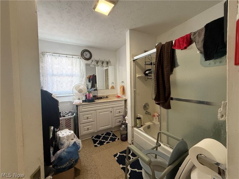 3431 129th Street, Cleveland, OH - Photo 7