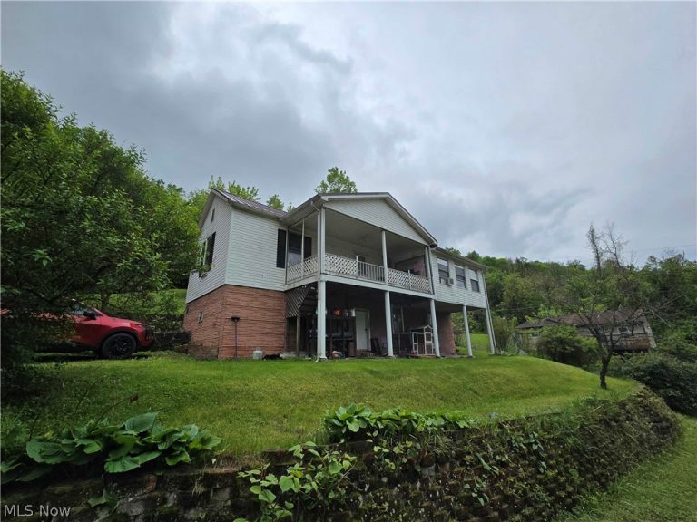 67480 Plum Street, Bridgeport, OH, 43912