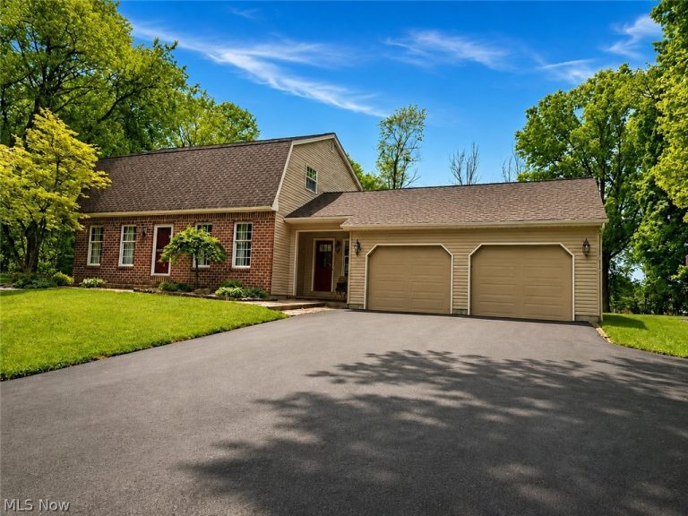 6155 Gibson Road, Canfield, OH - Photo 3
