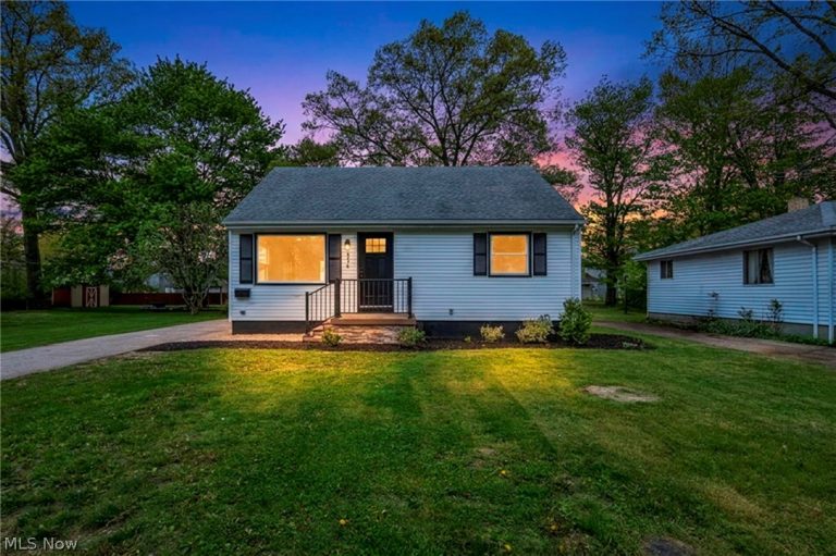 174 Tomahawk Drive, Avon Lake, OH, 44012