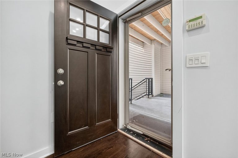 2282 5th Street, Cleveland, OH - Photo 2