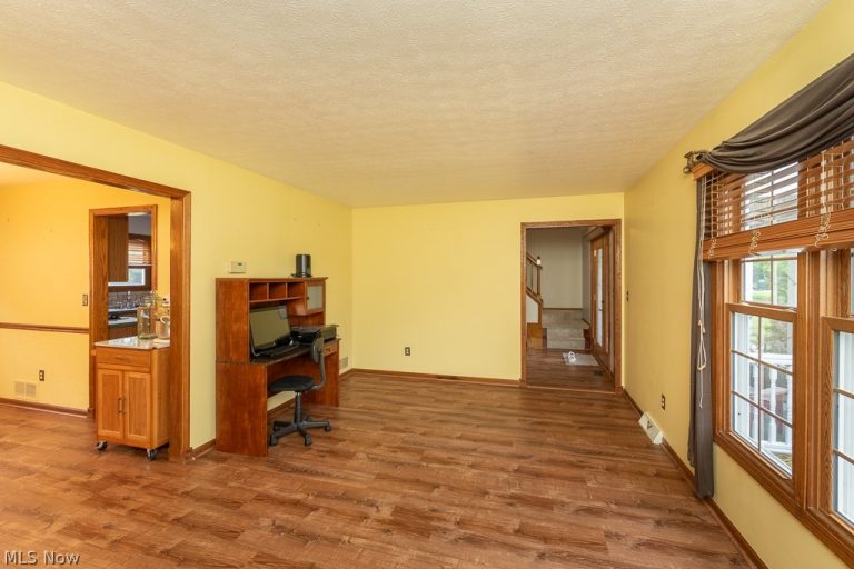 595 Montgomery Drive, Brunswick, OH - Photo 2