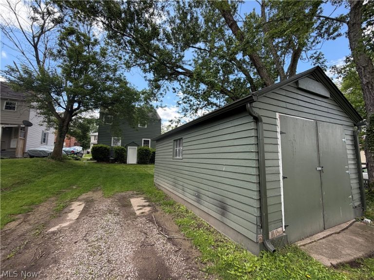 457 Taylor Street, Zanesville, OH - Photo 4