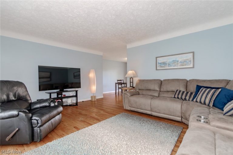 7224 Meadow Lane, Parma, OH - Photo 4