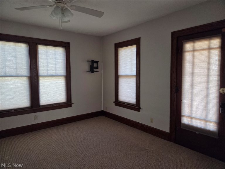 1512 Adams Street, Coshocton, OH - Photo 3