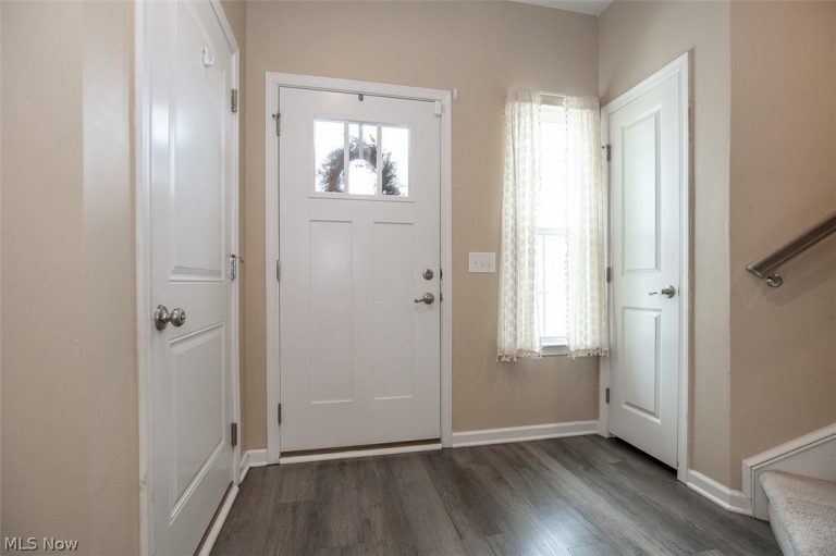 1165 Meadow Run, Copley, OH - Photo 3
