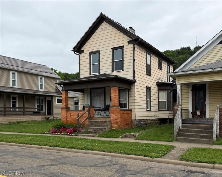606 2nd Street, Dennison, OH, 44621