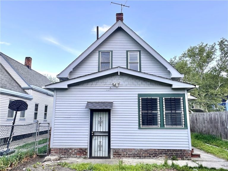 6531 Schaefer Avenue, Cleveland, OH - Photo 5