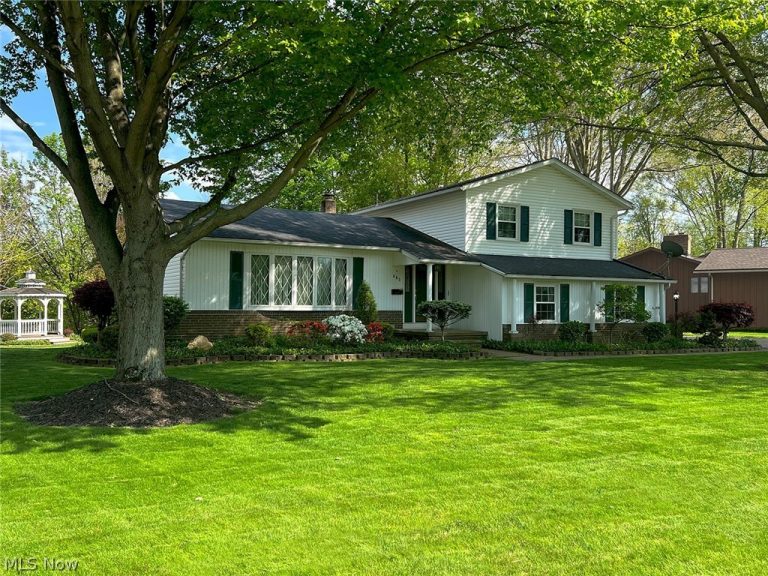 465 Kar A Bru, Amherst, OH, 44001