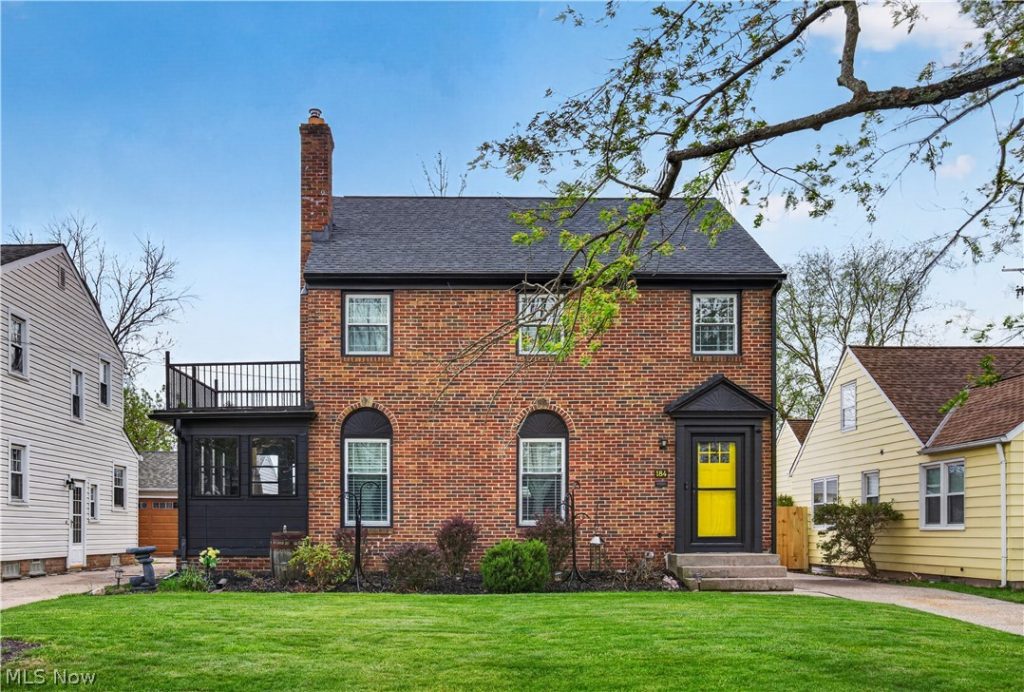 184 Woodrow Avenue, Bedford, OH