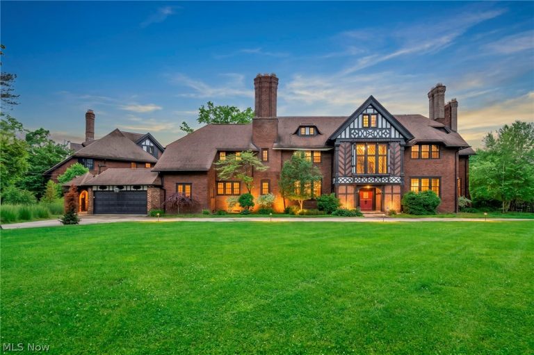 16310 Woodland Road, Shaker Heights, OH, 44120