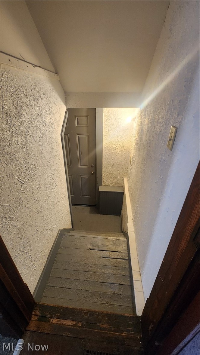 499 Gage Street, Akron, OH - Photo 6