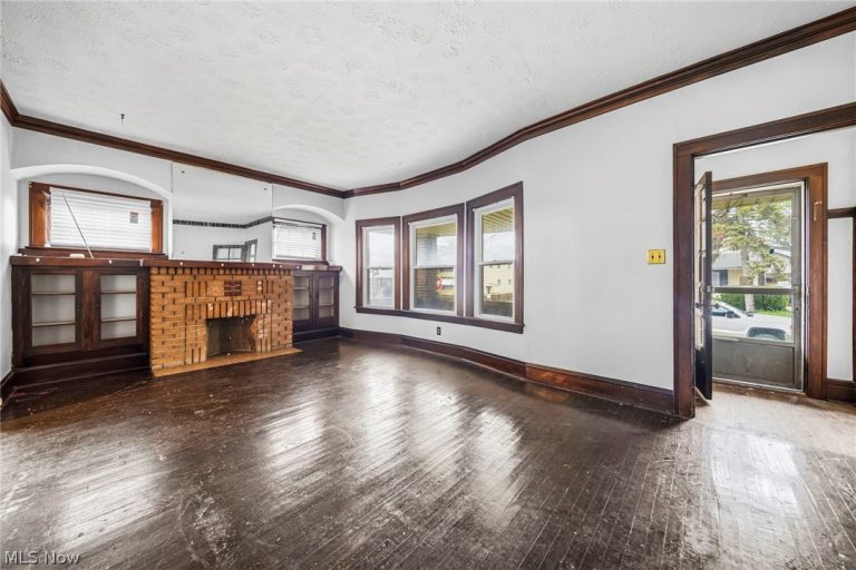 4697 85th Street, Garfield Heights, OH - Photo 4