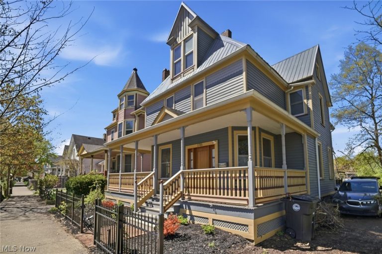 1786 52nd Street, Cleveland, OH - Photo 2