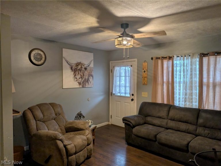 303 15th Street, Coshocton, OH - Photo 4