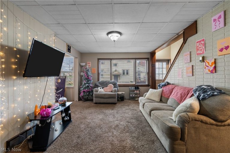 2406 Union Avenue, Alliance, OH - Photo 4