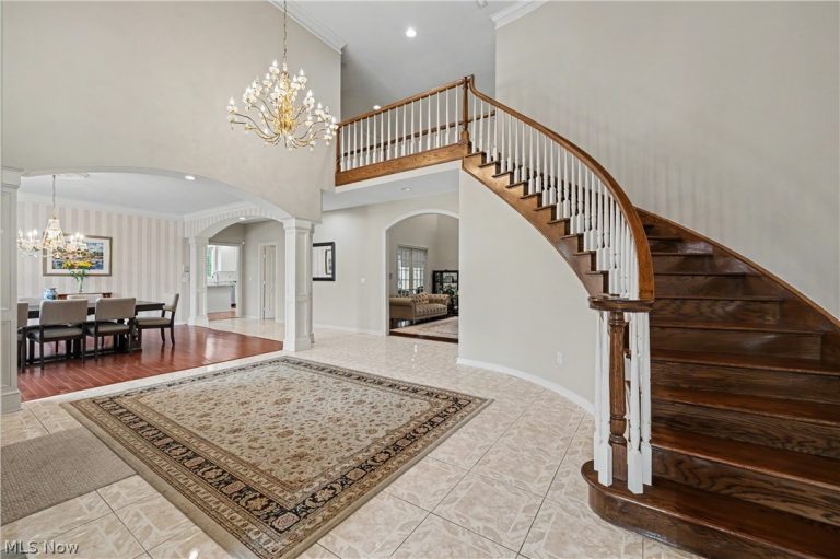 32282 Dakota Run, Avon Lake, OH - Photo 4