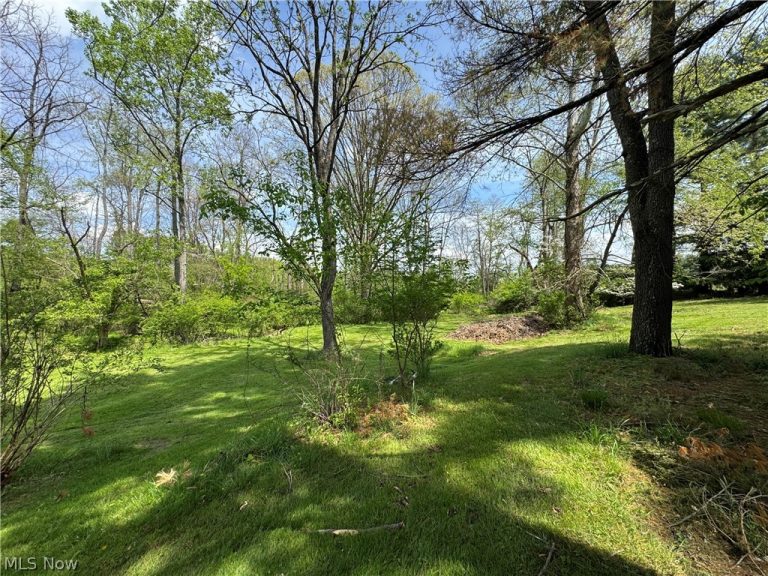 1651 Trend Drive, Zanesville, OH - Photo 5