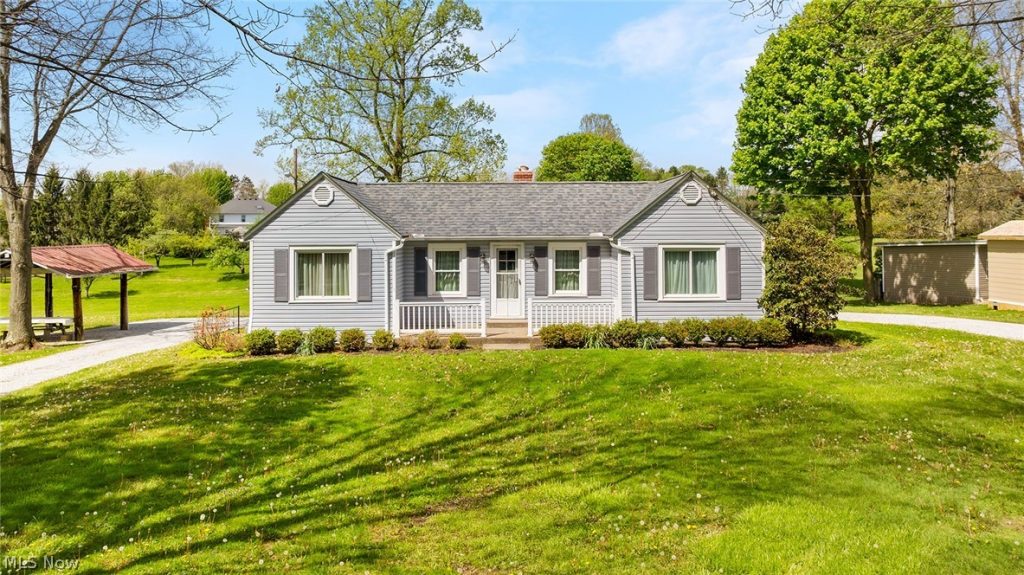 712 Hametown Road, Copley, OH