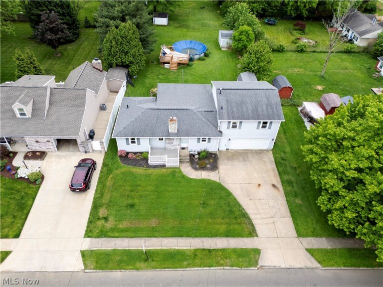 255 Wolf Avenue, Wadsworth, OH - Photo 3