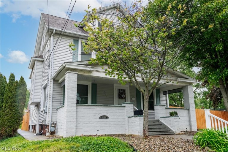 2417 Arch Avenue, Alliance, OH - Photo 4