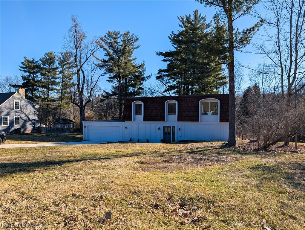 9411 Barr Road, Brecksville, OH