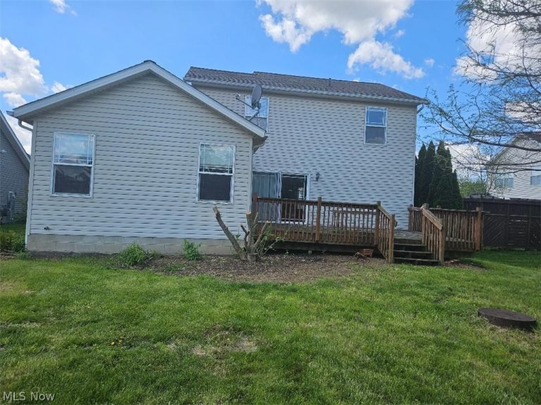 1206 Patriot Place, Massillon, OH - Photo 2