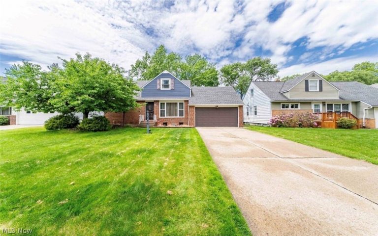 1866 Braeburn Park Drive, Euclid, OH - Photo 2