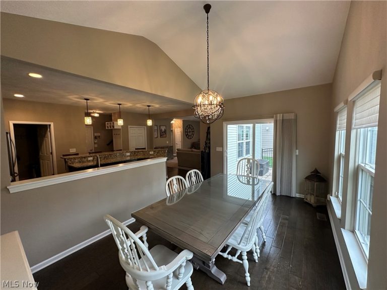 10363 Redbud Drive, Aurora, OH - Photo 5