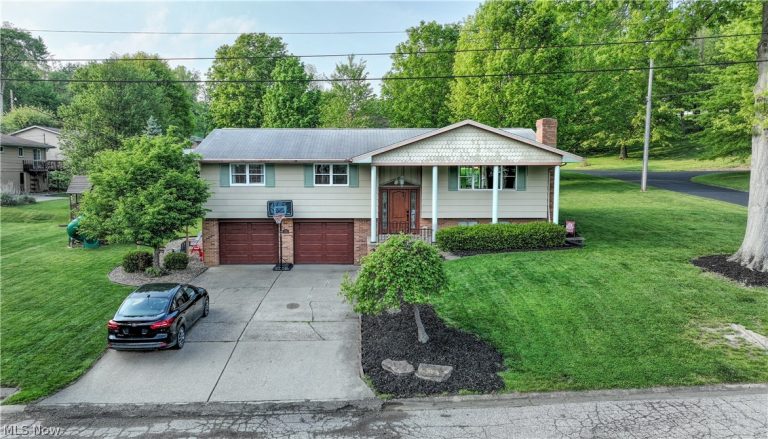 116 Carroll Drive, St Clairsville, OH, 43950