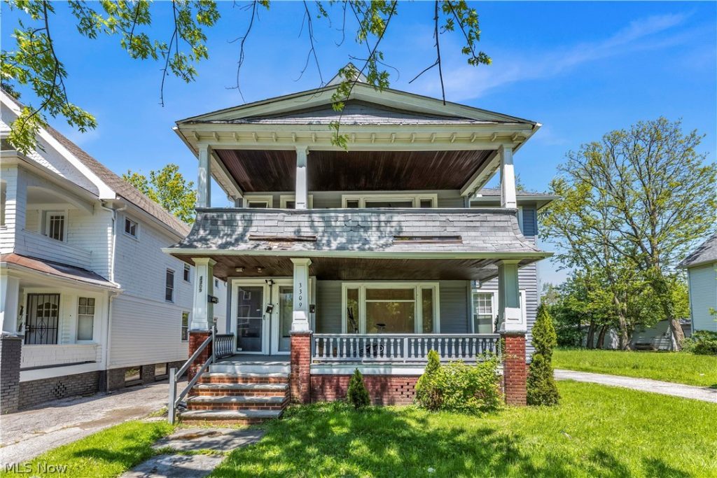 3309 Desota Avenue #2/UP, Cleveland Heights, OH