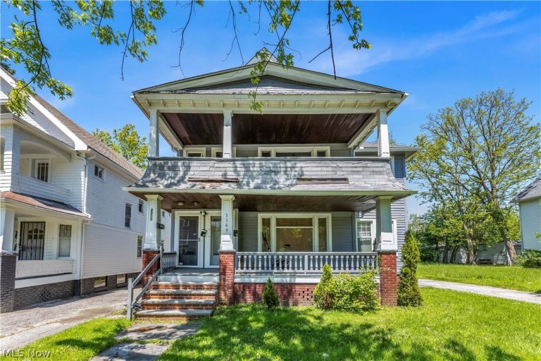 3309 Desota Avenue #2/UP, Cleveland Heights, OH, 44118