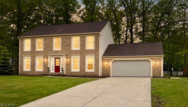 32169 Hickory Lane, Avon Lake, OH, 44012