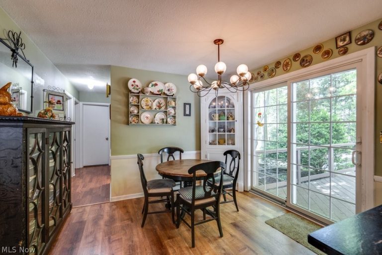 183 Timberlane Drive, Northfield Center, OH - Photo 6