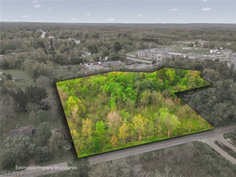 Sanitarium Road, Akron, OH, 44312