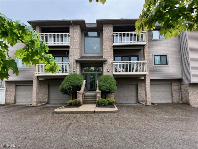 3800 Rosemont Boulevard #115C, Akron, OH, 44333