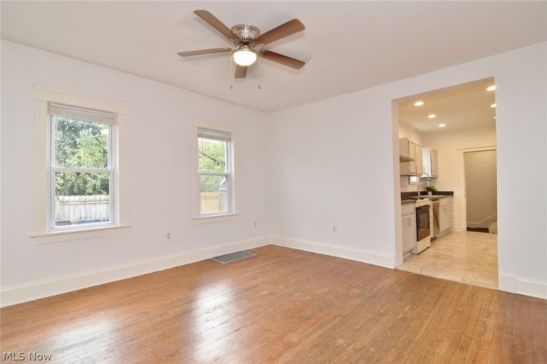 3017 Trowbridge Avenue, Cleveland, OH - Photo 4