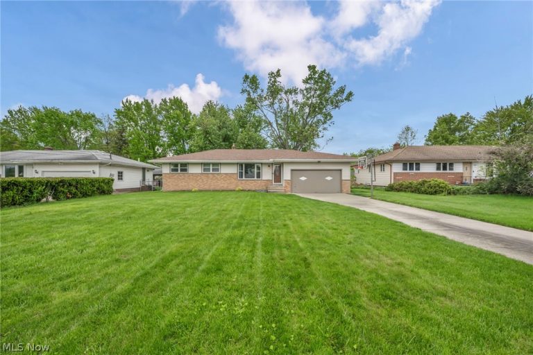 13177 Whitney Road, Strongsville, OH - Photo 3