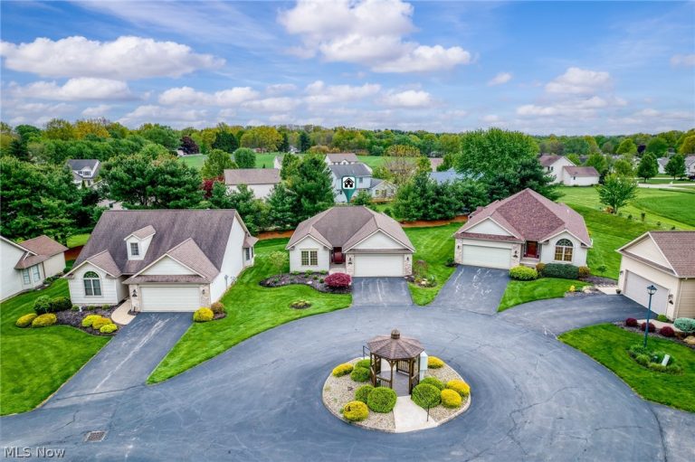 1190 Orchard Bend Drive, Salem, OH - Photo 5