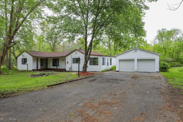 701 Portage Lakes Drive, Coventry, OH - Photo 6