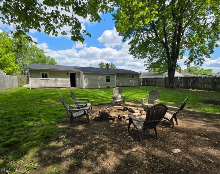 3070 Polly Road, Ravenna, OH - Photo 4