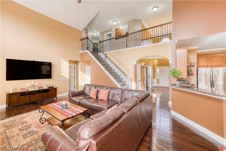 3082 Willowbrook, Aurora, OH - Photo 6
