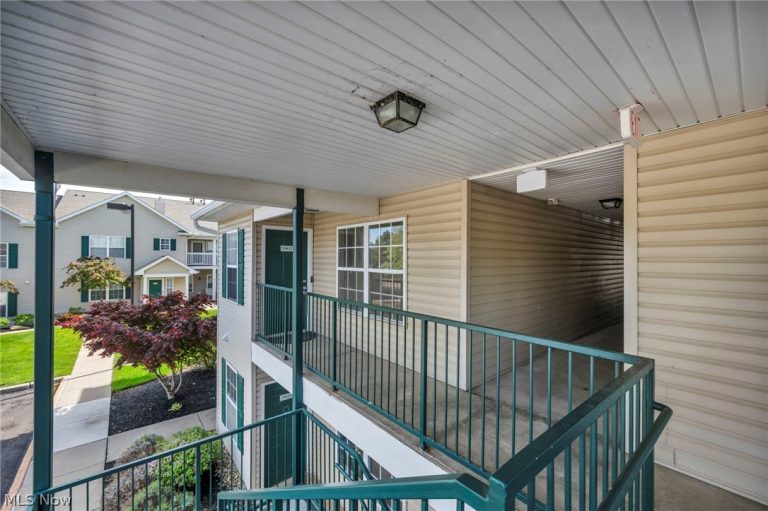 29832 Lenox Drive #227, Westlake, OH - Photo 2