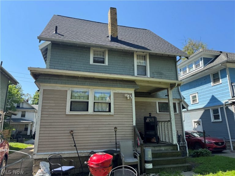 139 Hollinger Avenue, Akron, OH - Photo 4