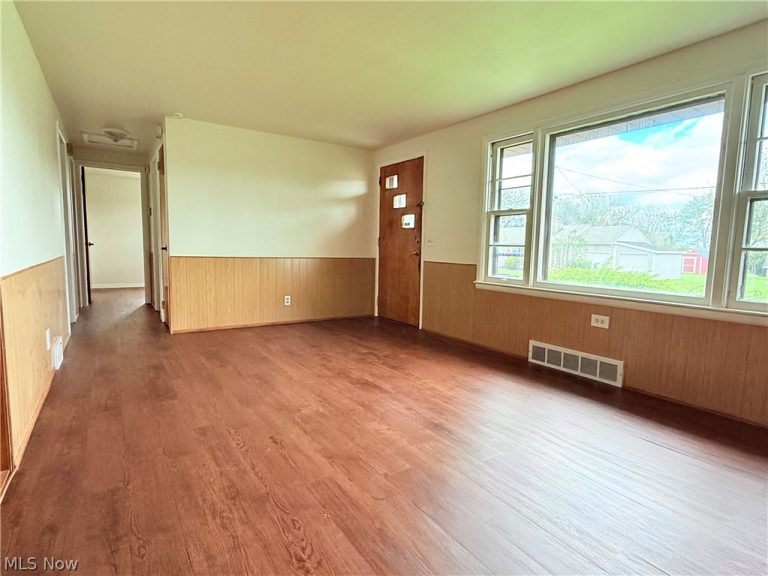 2350 7th Street, Canton, OH - Photo 2